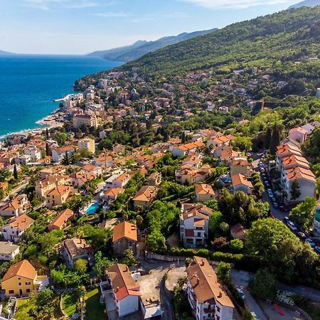 Lux Apartmani Opatija Eksteriør bilde
