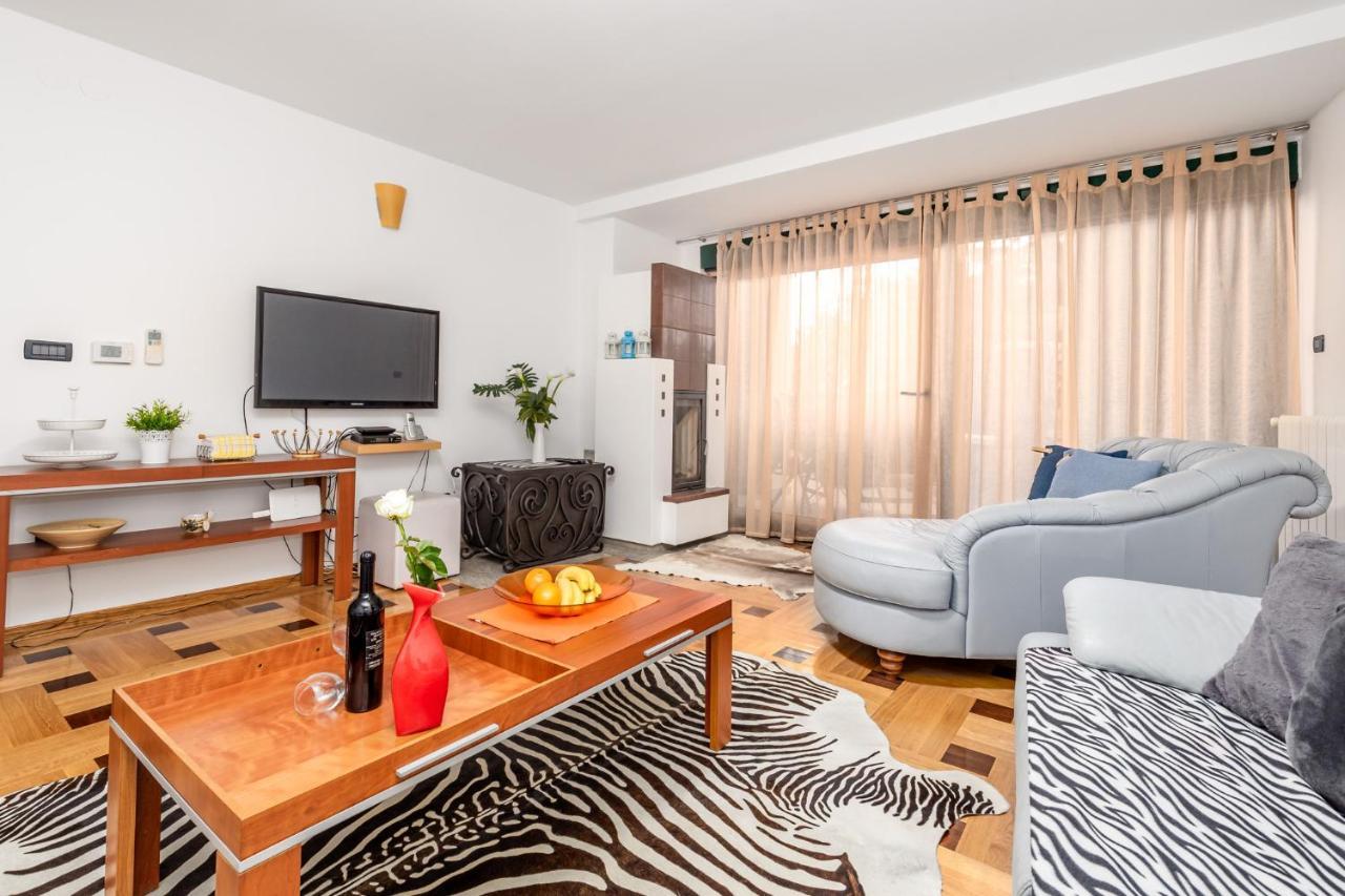 Lux Apartmani Opatija Eksteriør bilde