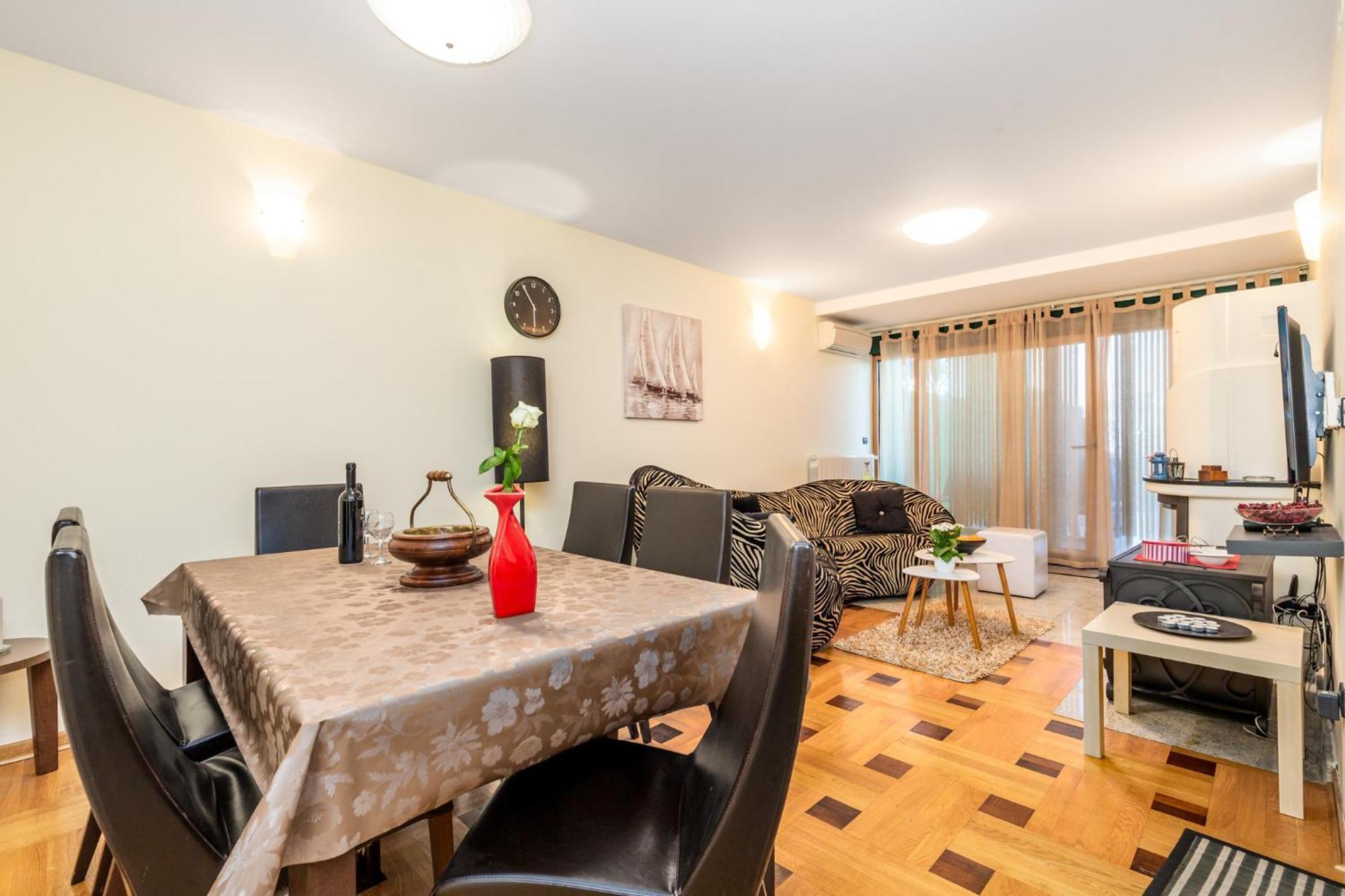Lux Apartmani Opatija Eksteriør bilde